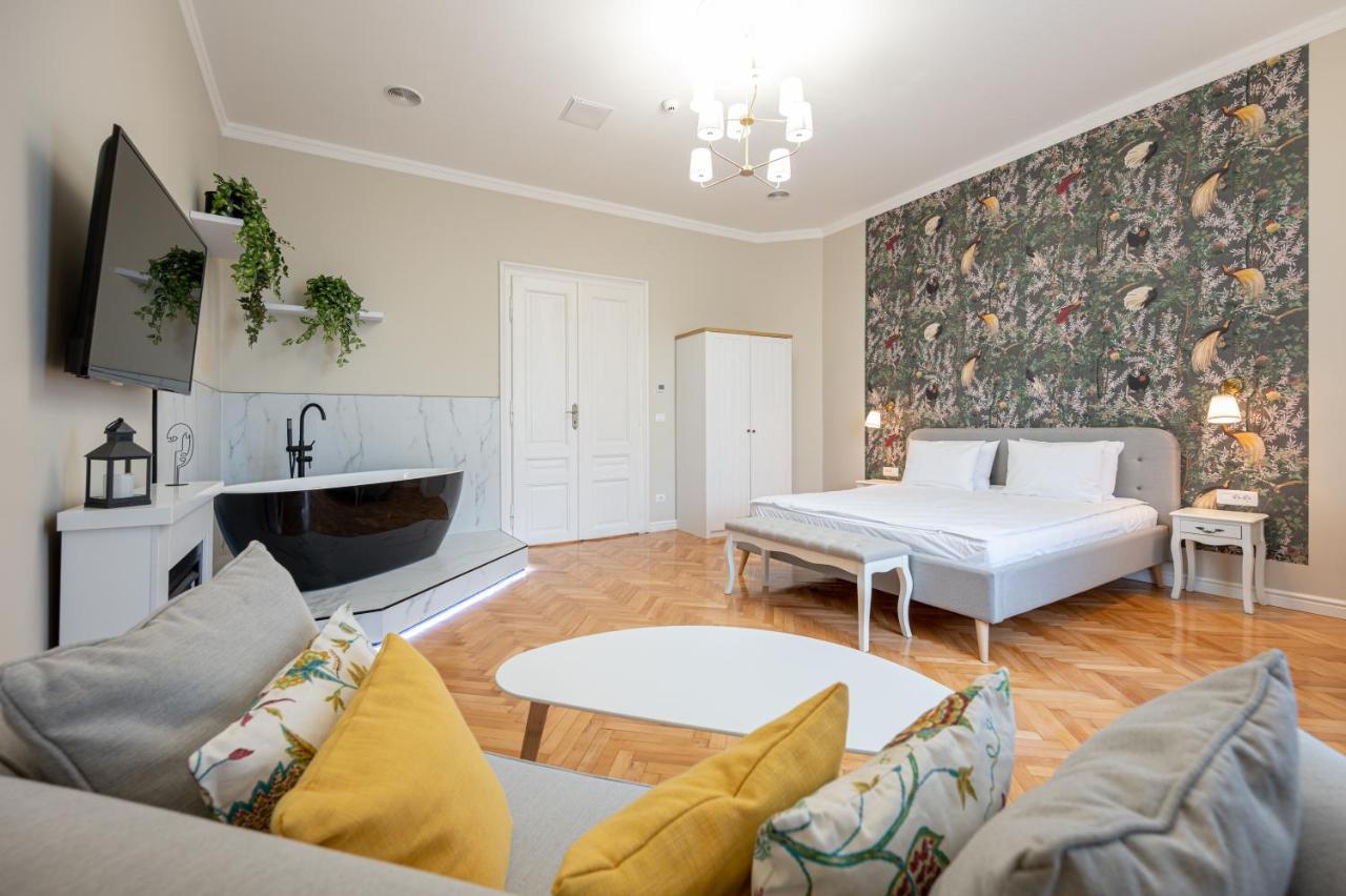Central Park Apartments ออราแด ภายนอก รูปภาพ