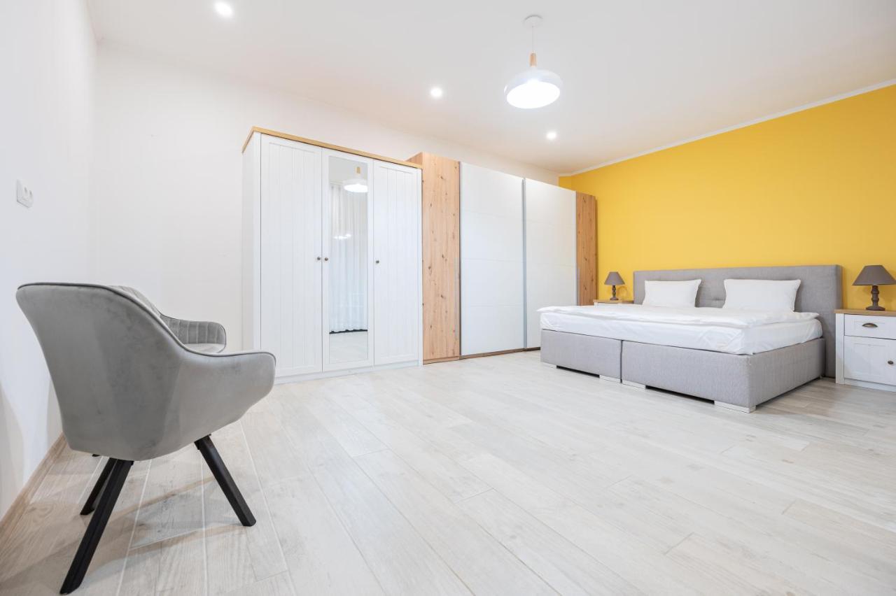 Central Park Apartments ออราแด ภายนอก รูปภาพ